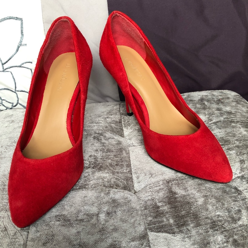 Le Chateau Red Suede Heel